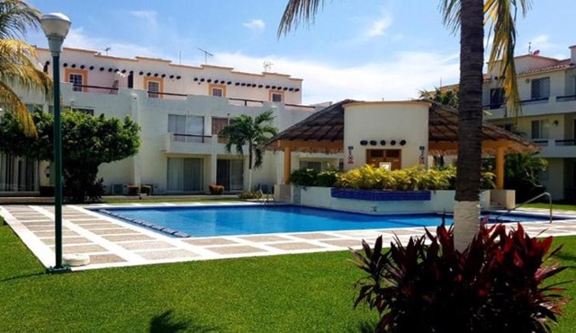 Casa en renta para descanso en Zona Diamante de Acapulco excelentes instalaciones y ubicación