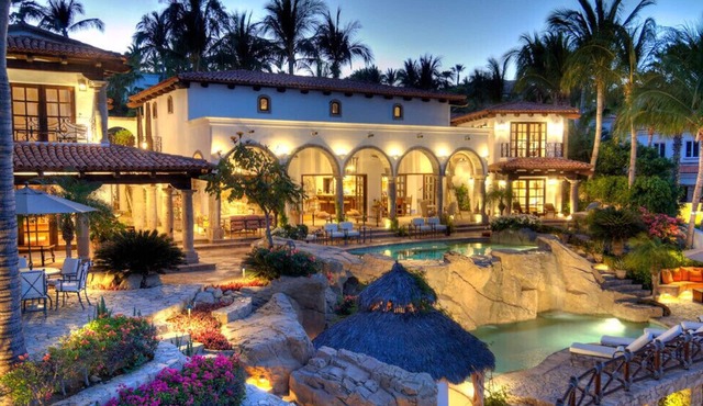 CASA ENCANTO Palmilla Caleta Oceanfront Fully Staffed Chef Bartender Maid
