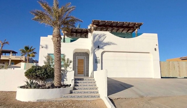 Casa Gio at Las Conchas - Spacious Home, Private Pool, Terrace w/Ocean Views in Puerto Peñasco