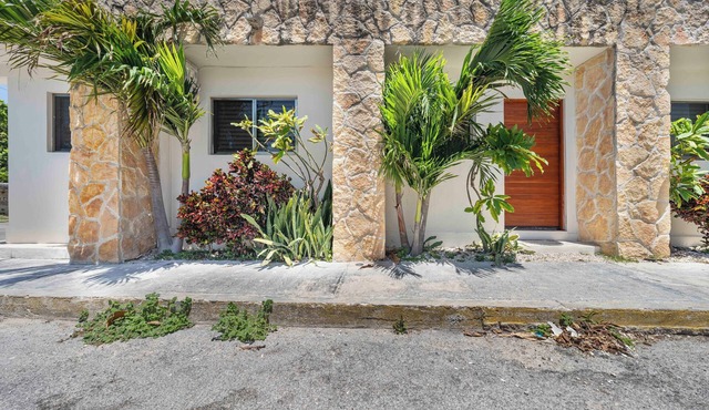 Casa Mango 2 - Well located 1 bedroom unit sleeps 3