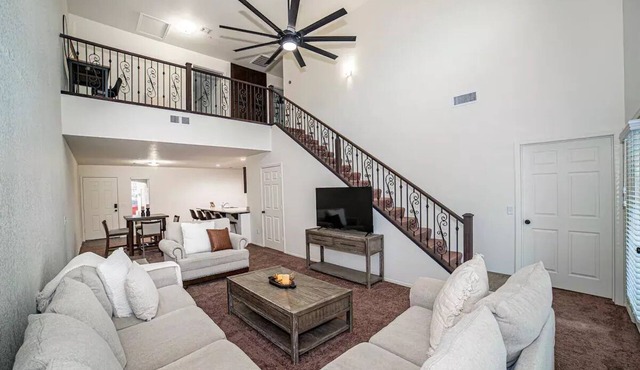 Casa Martinez- 5 Bed fully equipped home in Yumann