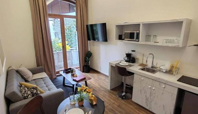 Casa Niza Suites