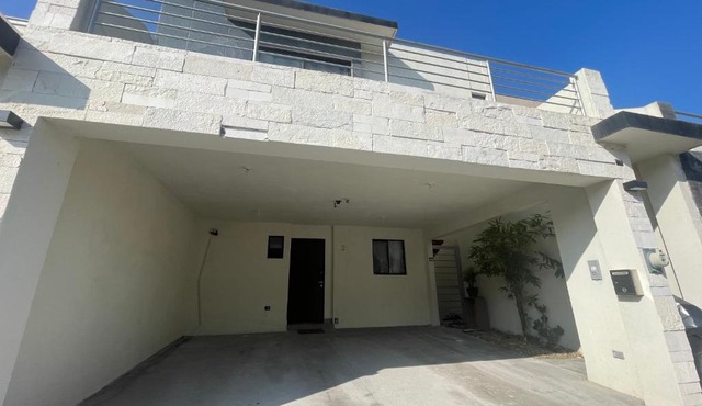 Casa súper Equipada Cumbres Dominio