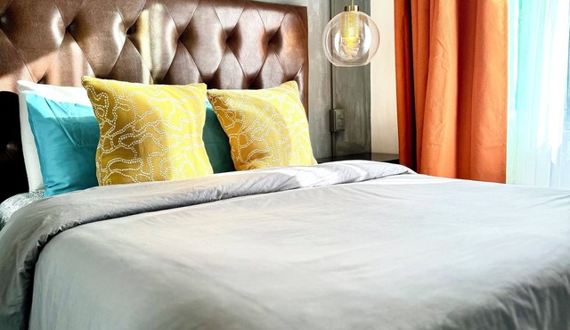 CASA YON pet friendly, Netflix, Booking,free parking, high speed wifi