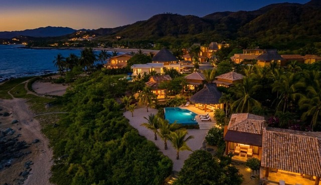 Casamar, beach front estate on Troncones Point