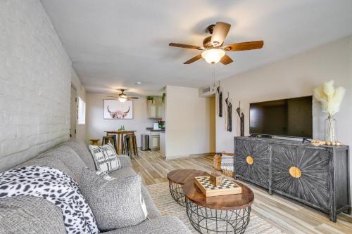 Centrally Located Yuma Retreat w/Fenced Patio