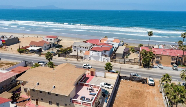 Charming 1-bedroom apartment in gorgeous Ensenada with pool and fitness room!