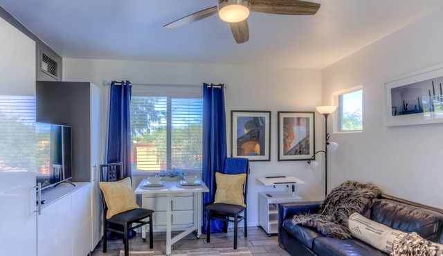Charming 1-bedroom apartment with AC, WiFi in welcoming Civano, Tucson
