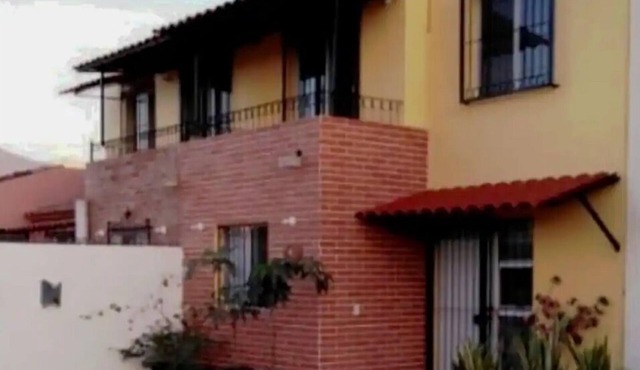 Charming 3-bedroom house with AC and WiFi in lovely Puerto Vallarta.