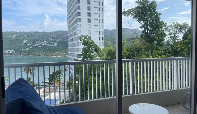 Charming 4 Px apartment in tranquil Acapulco Diamante-Majahua with all amenities