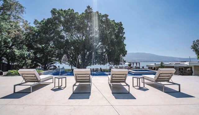 Charming Bungalow Cajititlan 2 Beds Pool