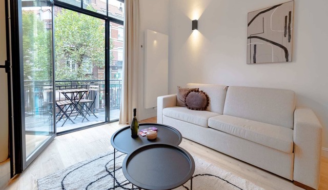 Chatelain I - One Bedroom Apartment, Sleeps 4 in Brussels