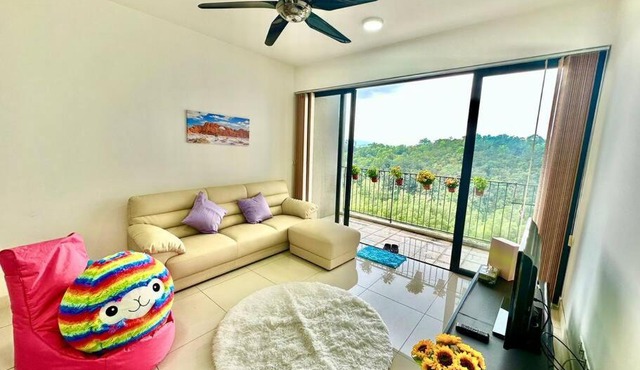 Cheras Traders Square, Balakong, Cheras 6 pax