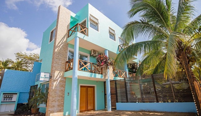 Chic Beach House w/Pool, A/C & Penthouse near La Punta – Walk to the Ocean!