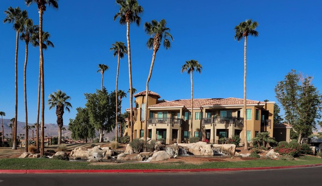 COACHELLA Marriott Desert Springs Villas 2, Kitchen, Access to Resort Amenities