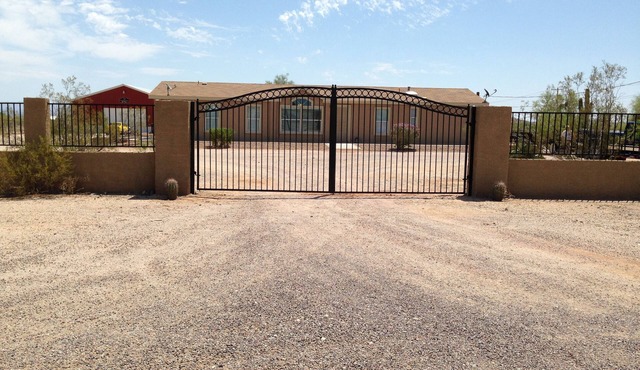 Come and Enjoy this Lovely Home with a Mountain View!