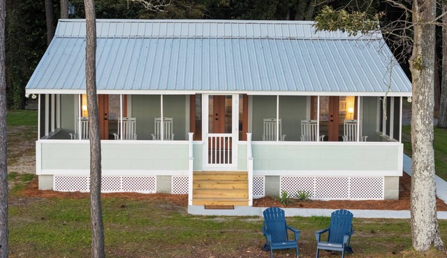 Come Experience Riverside - A Cozy Cottage with Beautiful Pamlico River Views in Belhaven