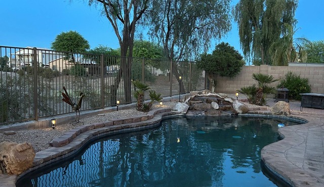 Come relax with your favorite beverage on the covered deck and enjoy Arizona