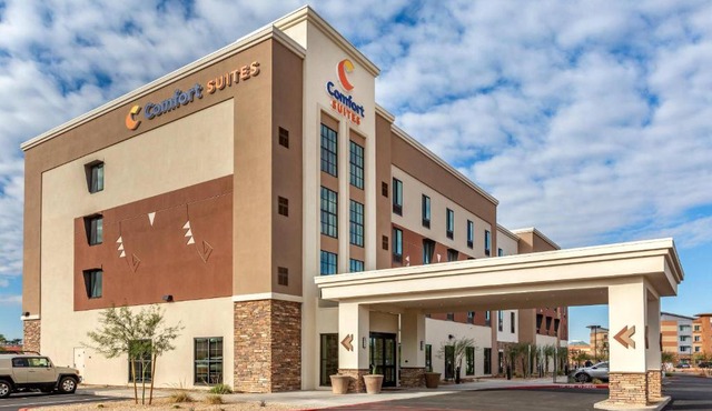 Comfort Suites Scottsdale Talking Stick Entertainment District