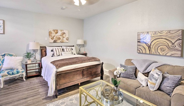 Compton Studio w/ Sunny Patio: Near Airport! in Compton
