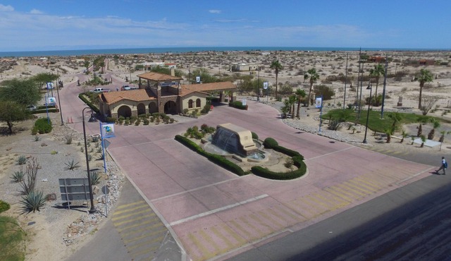Condo 71-1 100ft From the Sea Of Cortez With WIFI