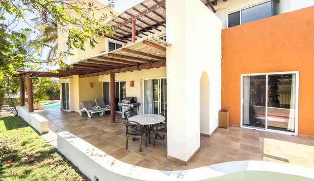 Condo. Las Quintas, Terraza, Jardín de Paisaje, Zona de Hoteles, Campo de Golf