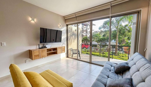CosttA Loft L1 - Santa Cruz