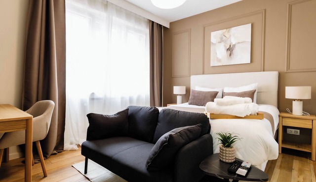 Cosy Studio | Downtown | 2min by Metro | 201