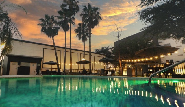 Courtyard by Marriott Monterrey Airport