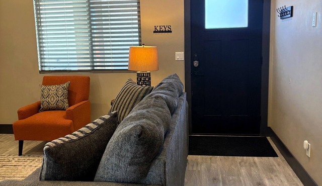 Cozy 1-bedroom Casita, quiet and serene, outside the city in North Scottsdale