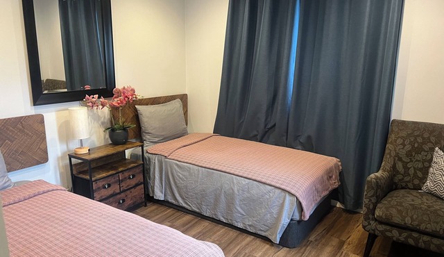Cozy 1-bedroom studio in charming Los Angeles with AC