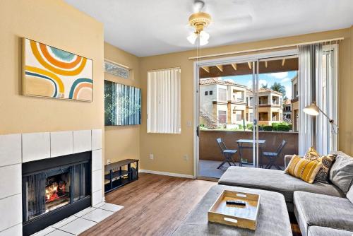 Cozy 1BR Pool & Gym Resort Amenities Downtown