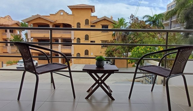 Cozy 2-bedroom apartment in Cabo San Lucas.