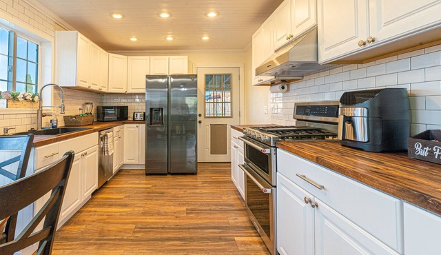 Cozy 3 Bedroom Home