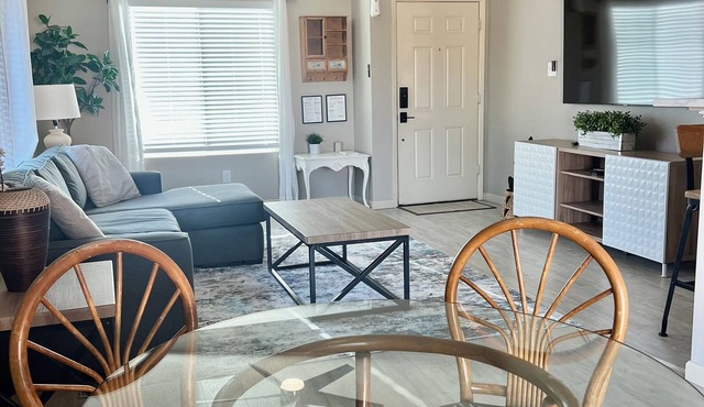 Cozy and Bright 3 BR | 2 BA home in the Yuma Foothills