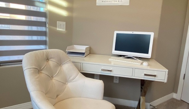 Cozy condo at South Mountain/gated community
