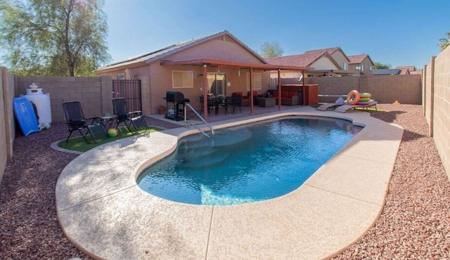 Cozy Desert Escape with Modern ComfortsVilla