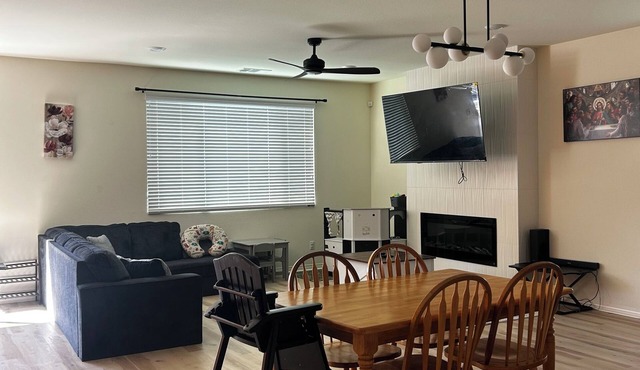 Cozy Home Backyard Perfect for Family-Friendly Home Near Colleges