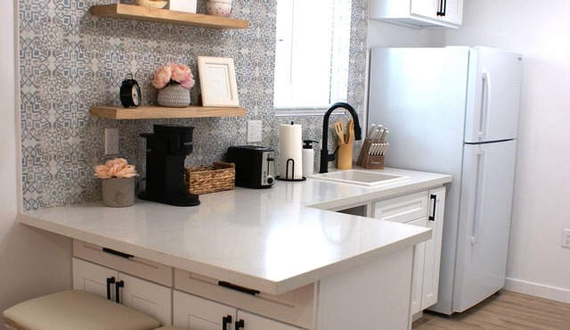 Cozy Reseda Studio Near Hospitals