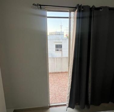 Cuarto en casa compartida