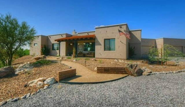 Custom NW Home with Unparalleled Desert Views