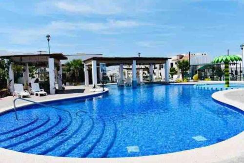 Departamento completo para 6 personas