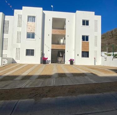 Departamento privado con piscina
