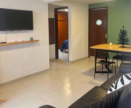 Depto. equipado, Dos Habitaciones, Centro Tulancingo