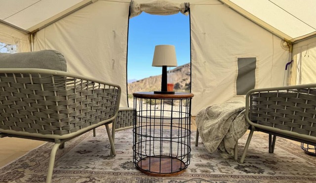 Desert Oasis Grand Suite in Mojave Desert