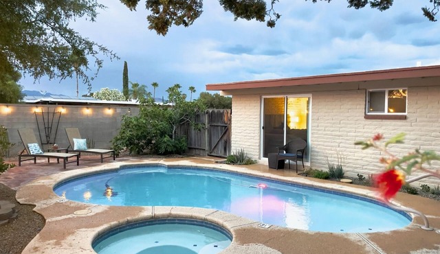 Desert Oasis w/Pool & Spa Close to Saguaro National Park