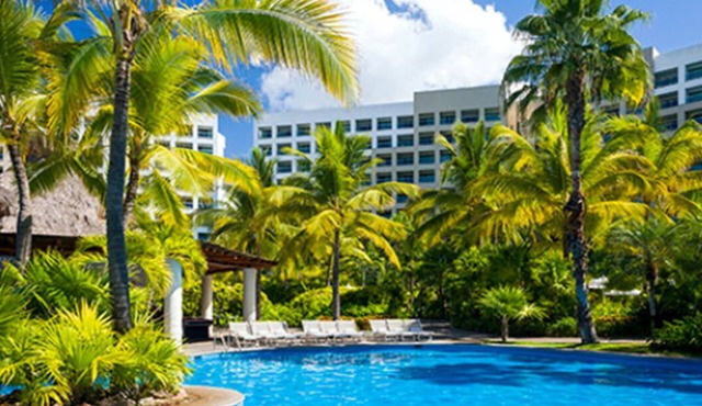 Dive into Luxury and Fun with our 1 Br Suite at Vidanta Grand Mayan