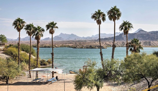 Dock & Beach Access: Cozy Lake Havasu City Home!