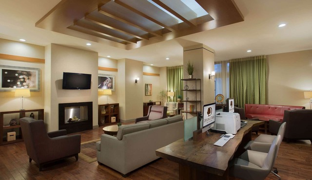 DoubleTree by Hilton Los Angeles - Norwalk