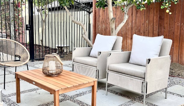 Downtown Riverside: Walking Distance